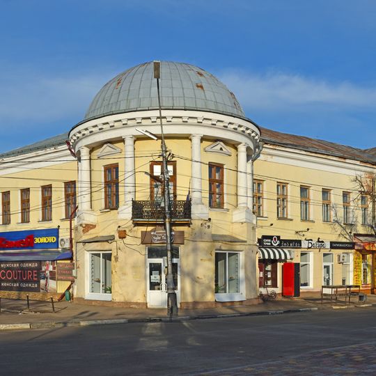 Жилой дом Кожевникова, образец застройки улицы