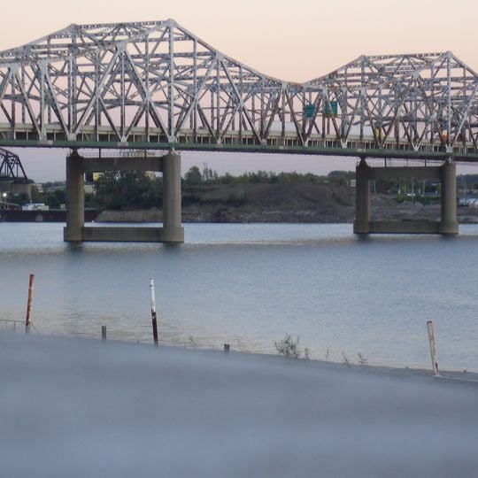 John F. Kennedy Memorial Bridge
