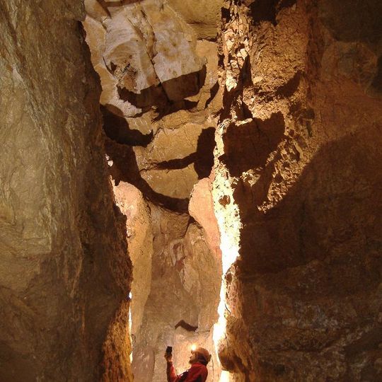 Szent Özséb Cave