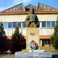 Monument to Mihail Çakir in Ceadîr-Lunga