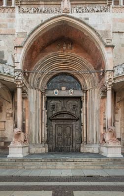Entrance 4