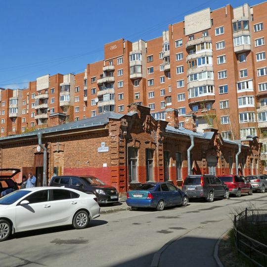 Казарма для младших офицеров