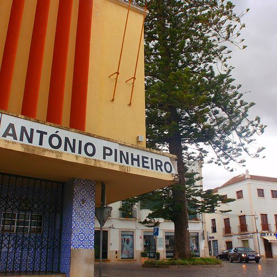 Cine-Teatro António Pinheiro