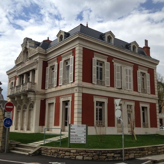 Town hall of Miribel