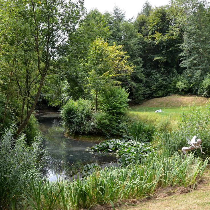 Jardines del Escultor Jean-Marc de Pas