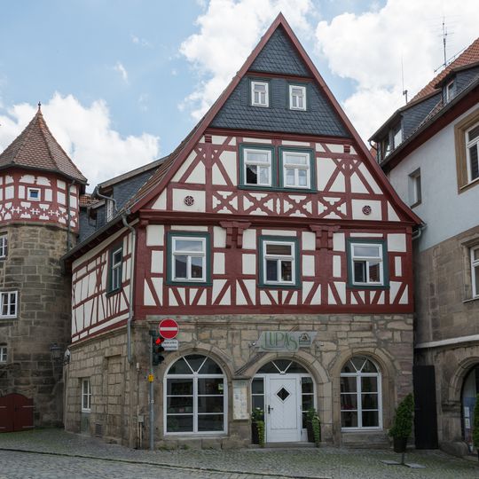 Wohnhaus mit Gaststätte