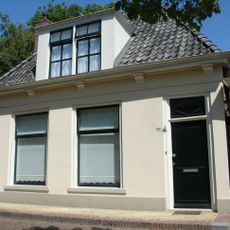 Pandje onder voor afgeschuind zadeldak