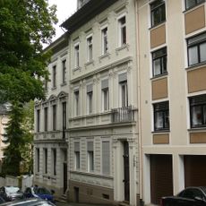 Sadowastraße 9