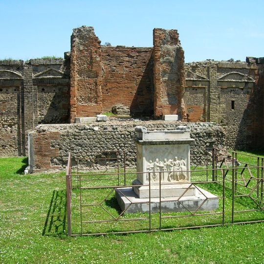Tempio di Vespasiano