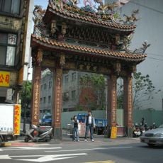 Dadaocheng Cisheng Temple