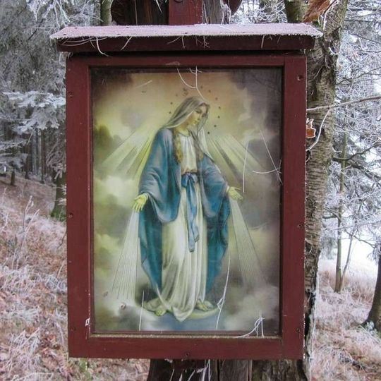 Obrázek Panny Marie u Bouzova na kraji lesa