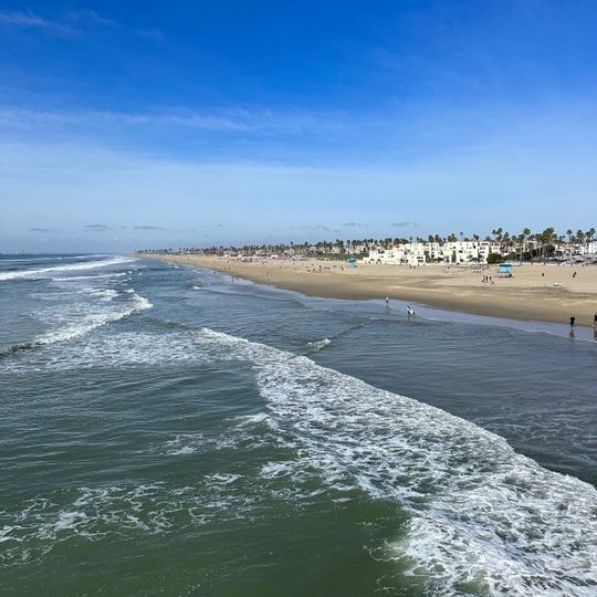 Huntington City Beach