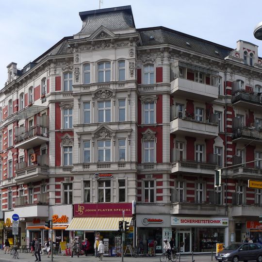 Ensemble Mietshäuser Rheinstraße 17-20, 55, Illstraße 14, Moselstraße 1-2, 13, Saarstraße 1, 21, Schmiljanstraße 16-17