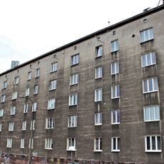 Budynek mieszkalny dla pracowników PKP przy ulicy Wileńskiej 12 (wschodni)