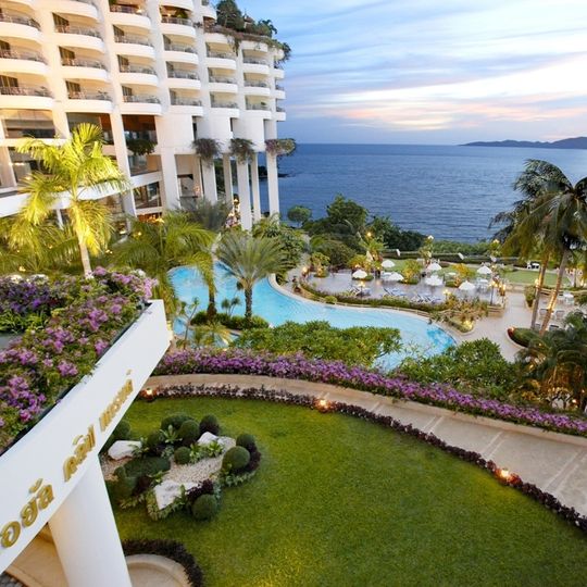 Royal Cliff Hotels Group