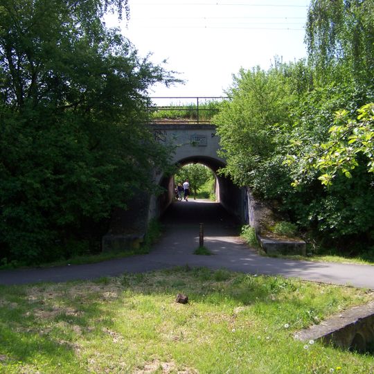 Podchod pod železniční tratí u zastávky Sídliště Jahodnice