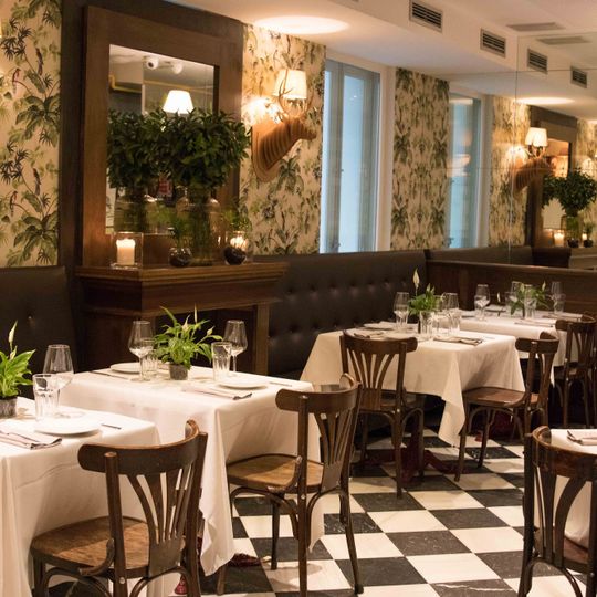 El Velázquez 17 - Restaurante
