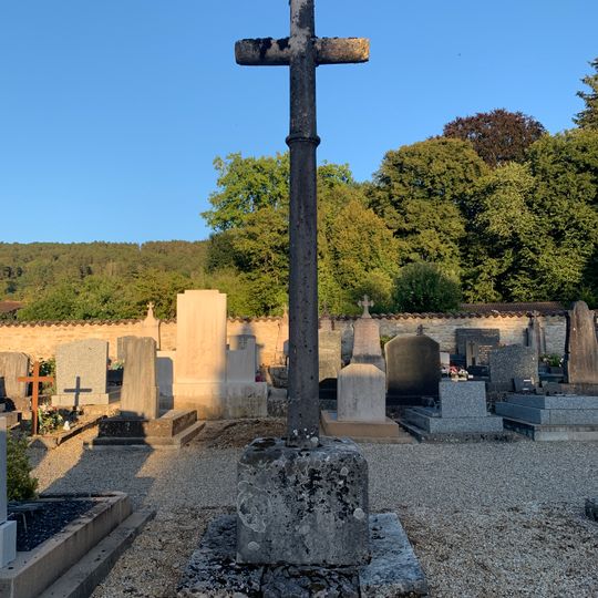Cemetery cross of Meillonnas