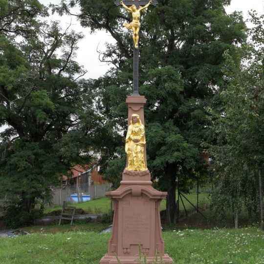 Kříž v ulici Na Dědině