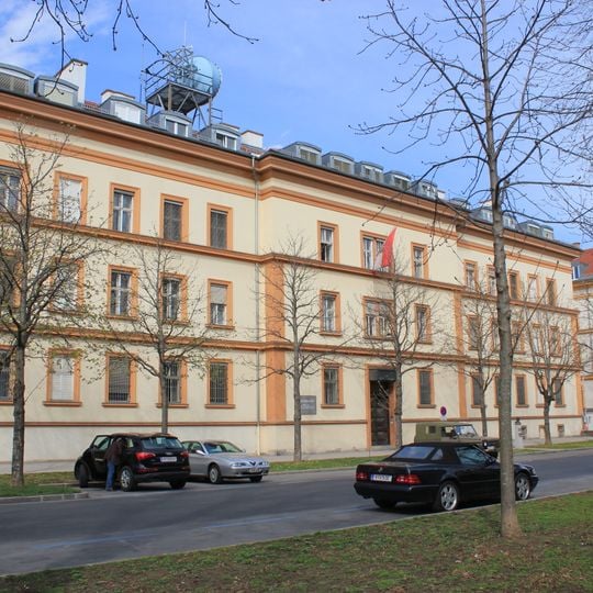 Hülgerthkaserne/Haupt-u. Nebengebäude