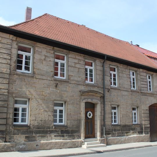 Friedrich-Ebert-Straße 9