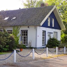 Klarenbeek: voormalig koetshuis