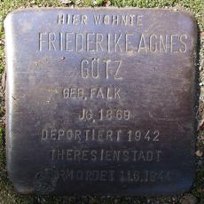 Stolperstein en memoria de Friederike Agnes Götz