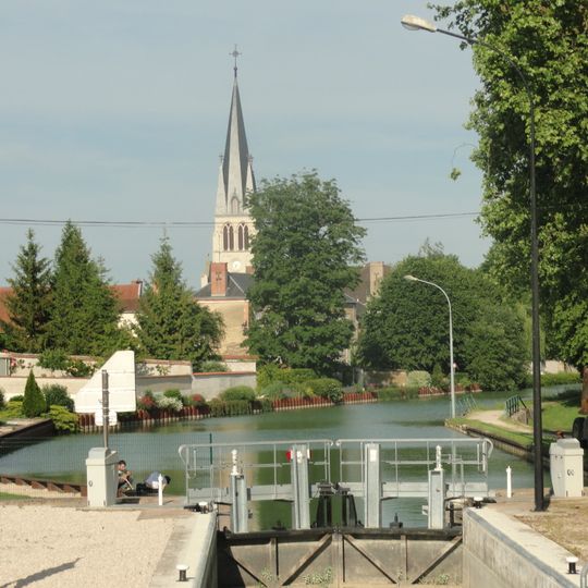 Tours-sur-Marne