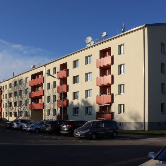 Wohnhausanlage Aistgasse 8–30