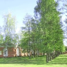 Западный флигель (Отрадное)