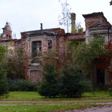 Sady Górne Palace