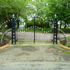 Hek bij begraafplaats hervormde kerk