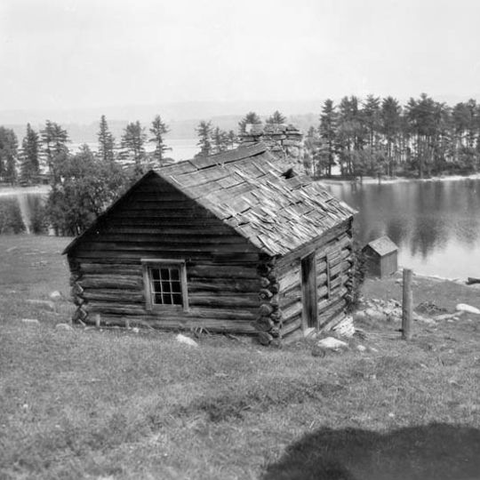 Pinhey’s Point Historic Site