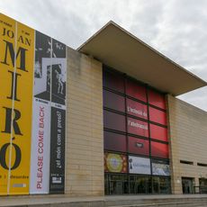 Institut valencien d'art moderne