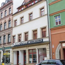 Wohnhaus in geschlossener Bebauung, mit Anbau zum Hof Münzstraße 2