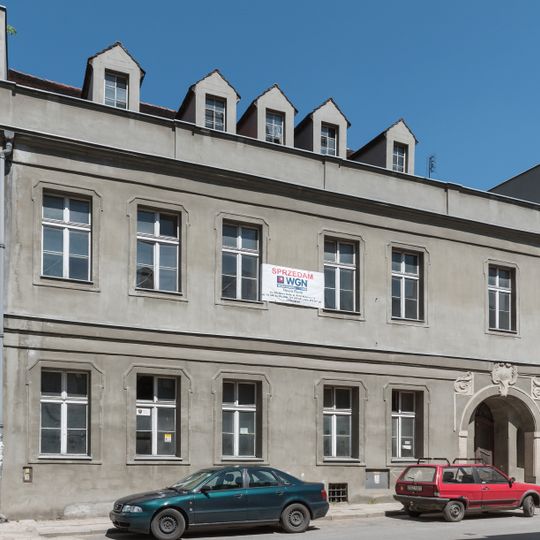 Zajazd Pod Złotym Słońcem, ob. dom mieszkalny