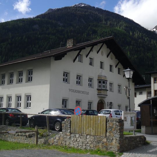 Volksschule Pfunds