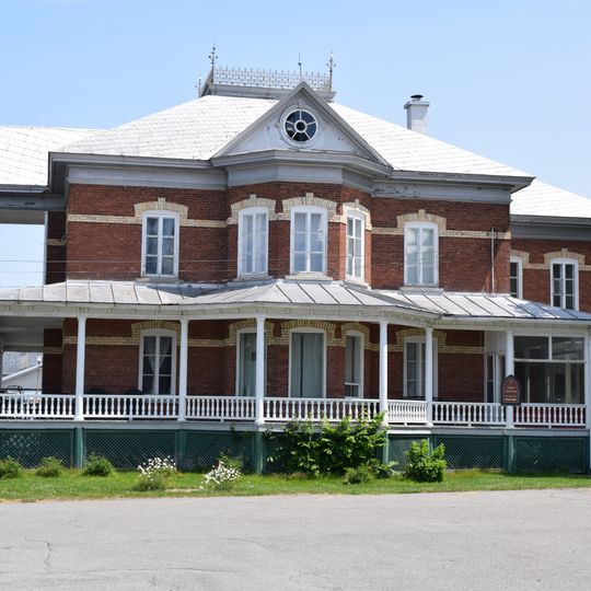 Presbytère de Saint-Victor