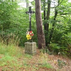 Pamětní kříž u cesty ze Smolotel na Makovou Horu