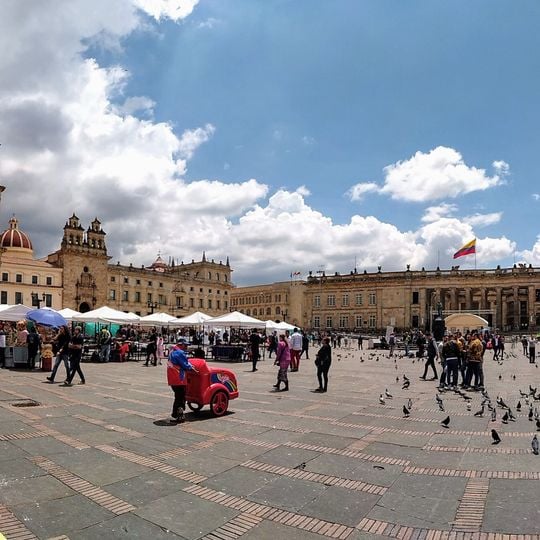 Plaza de Bolívar