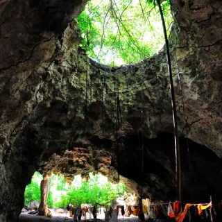 Kuumbi Cave, Zanzibar