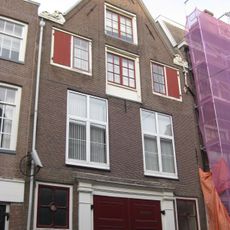 Koetshuis met puntgevel