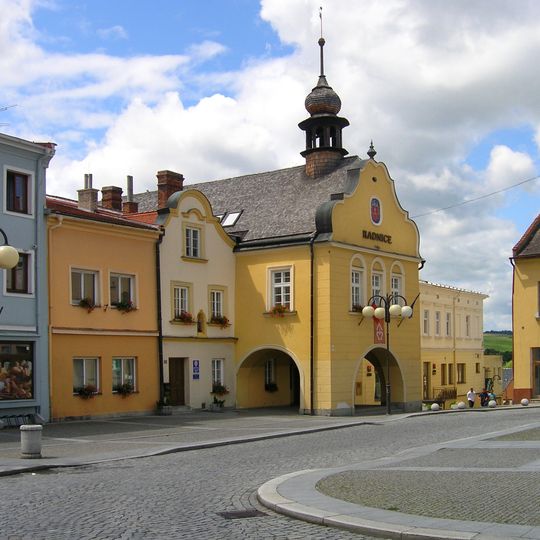 Radnice a měšťanský dům