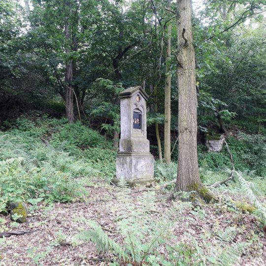 Kříž u silnice jižně od Lipna