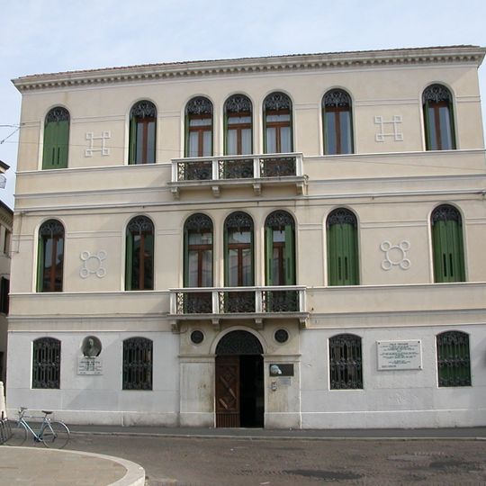 Palazzo Ravenna