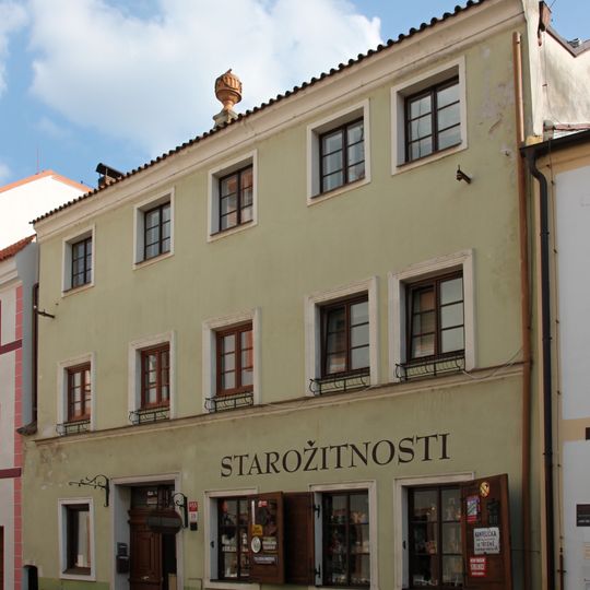 Široká 35