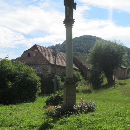 Saint Bernard of Clairvaux column in Řisuty