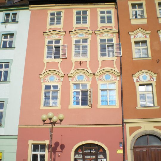 Náměstí Krále Jiřího z Poděbrad 11