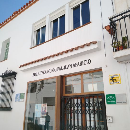Biblioteca Pública Municipal de Fiñana - Juan Aparicio