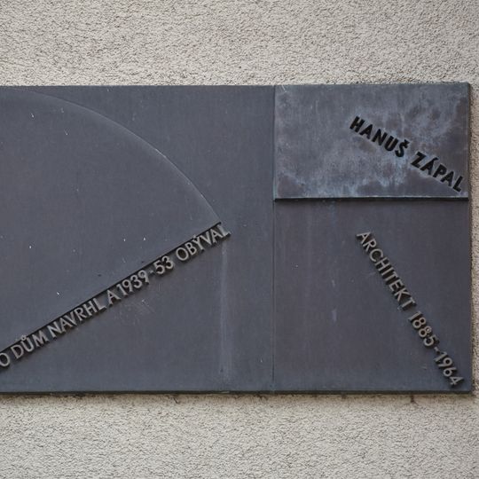 Pamětní deska Hanuši Zápalovi